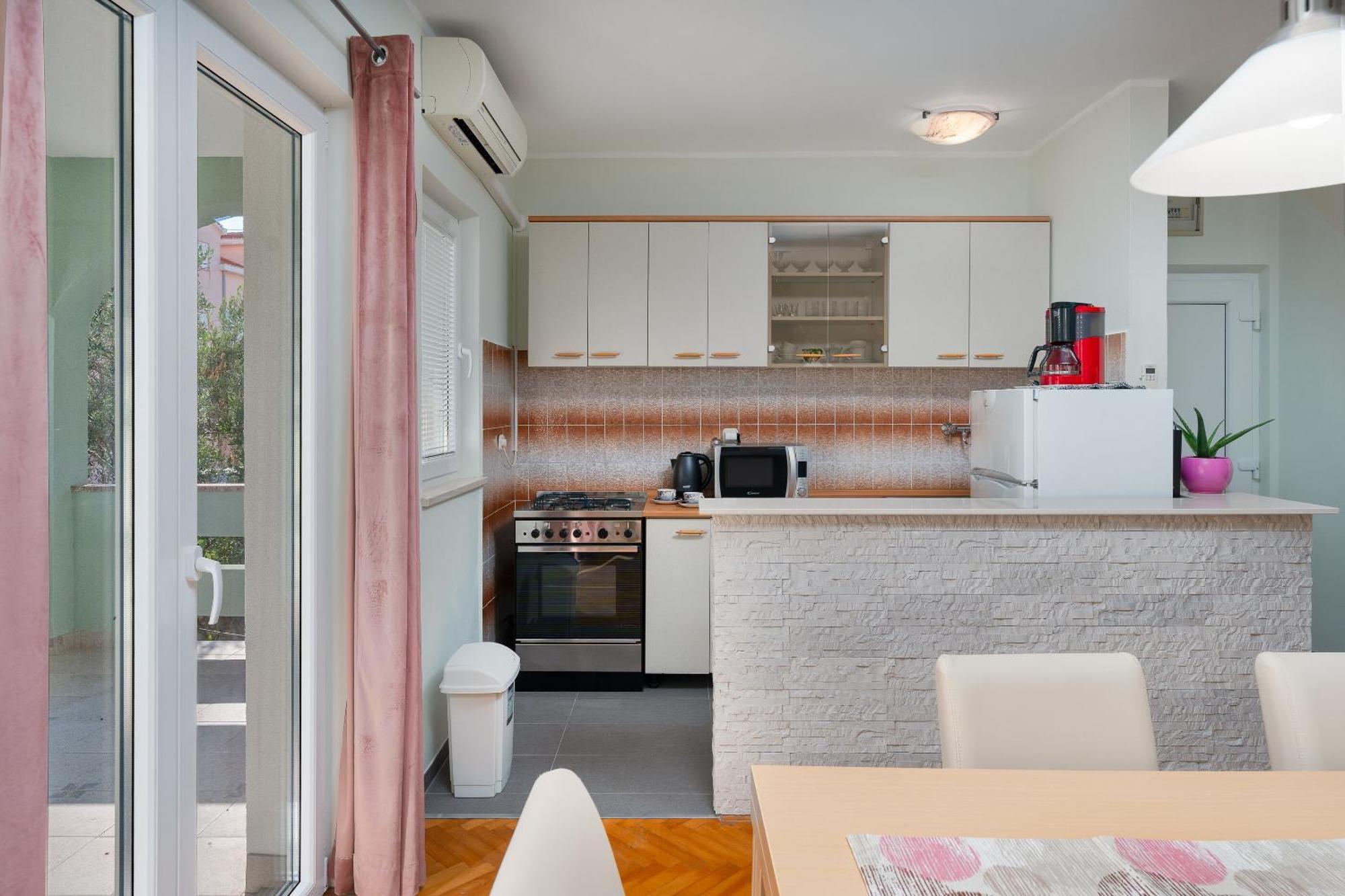 Apartments Jasna Novalja Εξωτερικό φωτογραφία